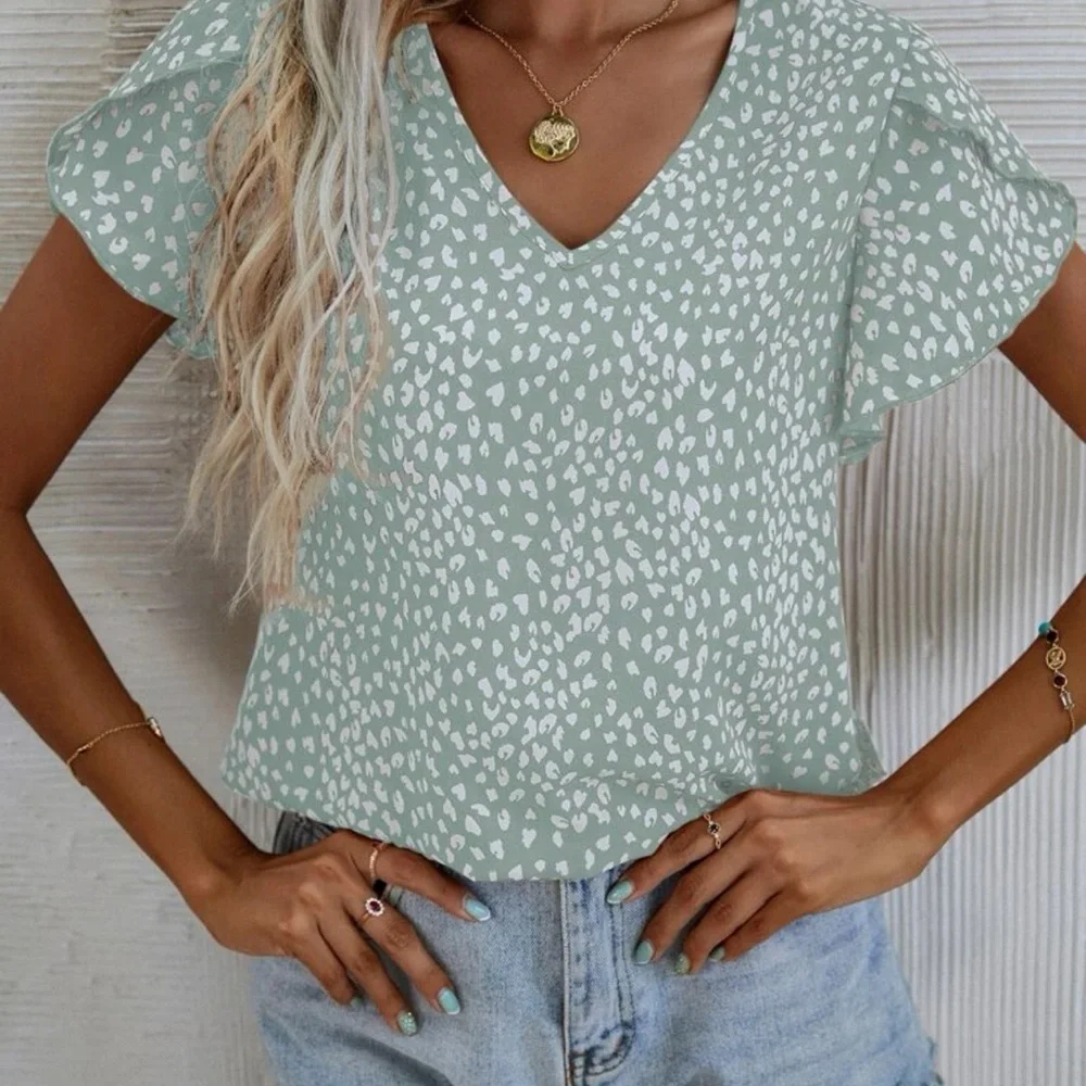 Spring blouse top - Picture 1 of 6